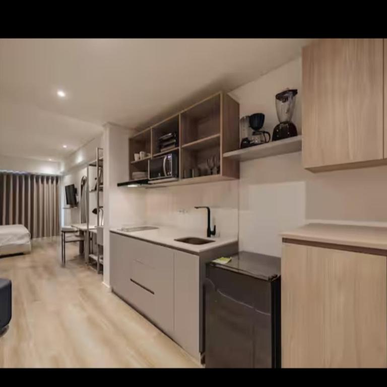 NEW Studio 38 mt in Laureles, AC, Jacuzzis, 1 Queen Bed & 1 sofabed - One-Bedroom Apartment - 7
