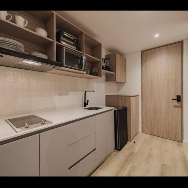 NEW Studio 38 mt in Laureles, AC, Jacuzzis, 1 Queen Bed & 1 sofabed - One-Bedroom Apartment - 10