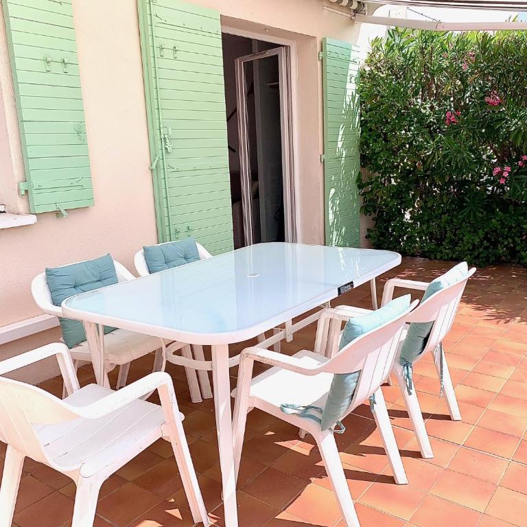 La plage, calme et jardin - One-Bedroom Apartment - 35