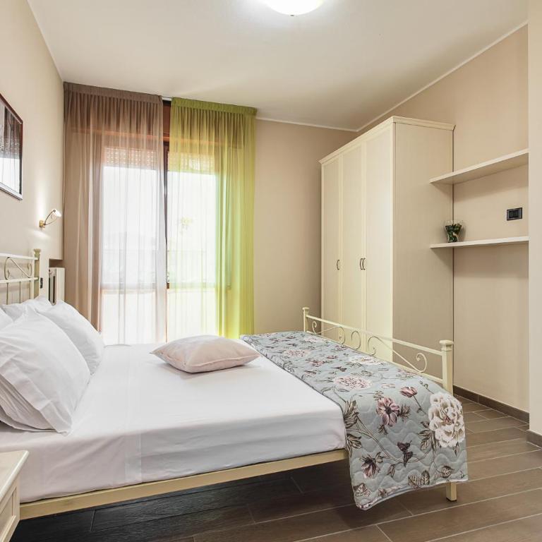 Residenza Aurora del Mare - Family Two-Bedroom Apartment with View - 5