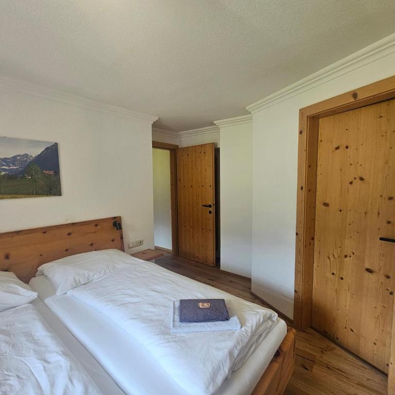 Landhotel Lacknerhof - Familienzimmer mit Gartenblick - 4
