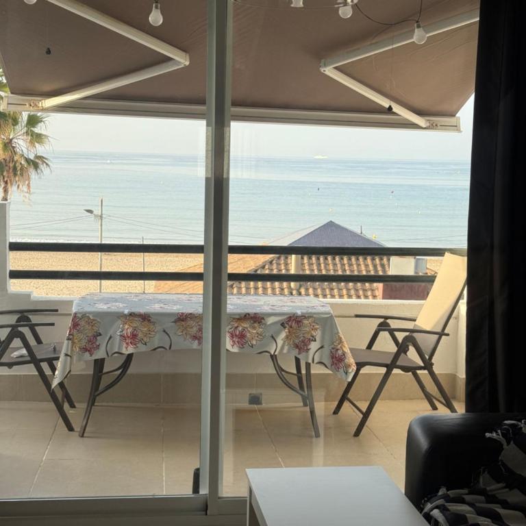 Apartamento Vista al mar primera en la playa - Apartamento de 2 dormitorios - 4