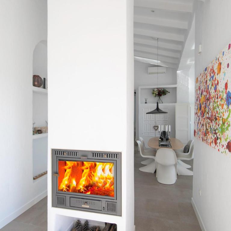 El Solitaire-Luxurious villa-Infinity salt water pool-Sea views-Jacuzzi - Villa con vistas al mar - 43
