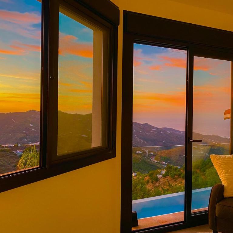 El Solitaire-Luxurious villa-Infinity salt water pool-Sea views-Jacuzzi - Villa con vistas al mar - 68