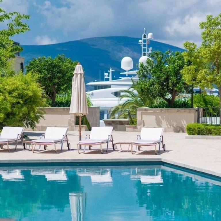 1 bedroom Teuta Porto Montenegro - One-Bedroom Apartment - 1