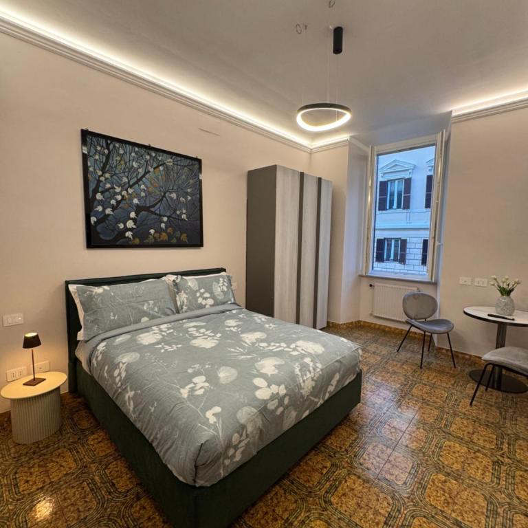Suite 41 - Camera Matrimoniale con Bagno Privato Esterno - 12
