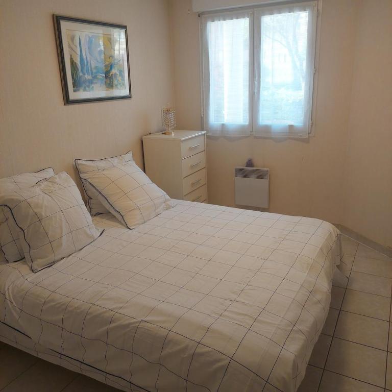 Charmant T2 au calme 4 couchages proche de la mer - Appartement 1 Chambre - 10
