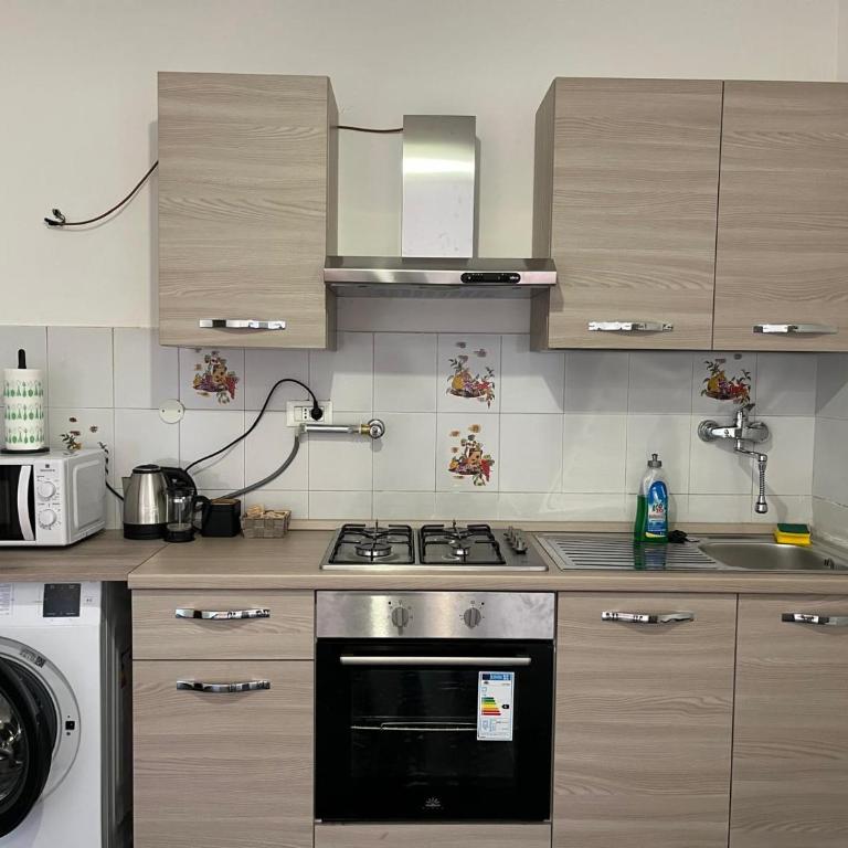 Yalda Home - Appartamento Standard - 11