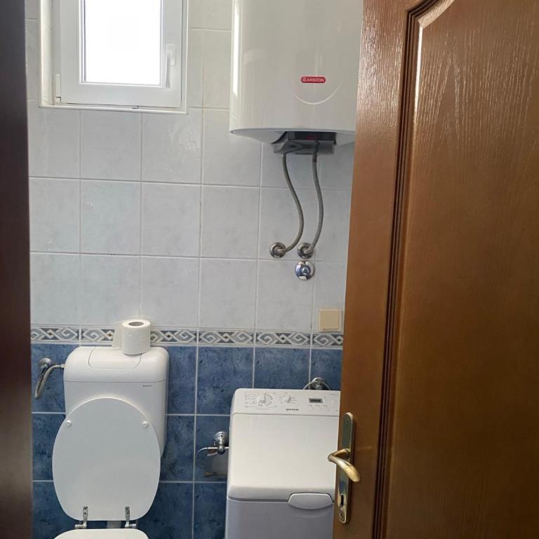 Una apartmani Petrovac - One-Bedroom Apartment with Garden View - 35
