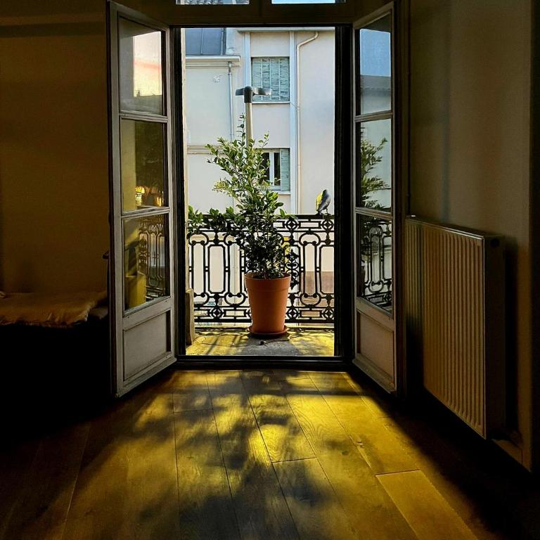 Apartment Joie de Vivre - Appartement 3 Chambres Premium avec Balcon - 10