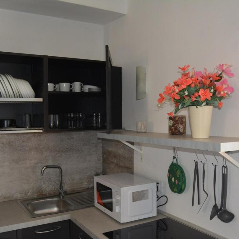 Lake's Feeling Apartment with Terrace on Lake Como - One-Bedroom Apartment - 32