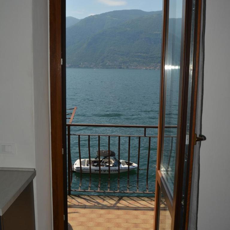 Lake's Feeling Apartment with Terrace on Lake Como - One-Bedroom Apartment - 33
