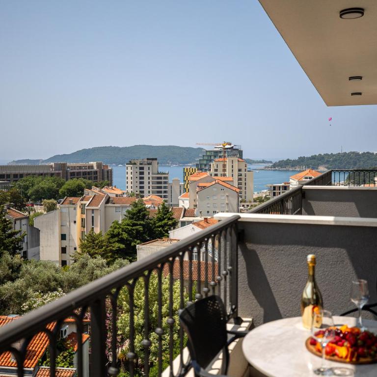 Adriatic Residence - Apartman sa 2 Spavaće Sobe i Balkonom - 9