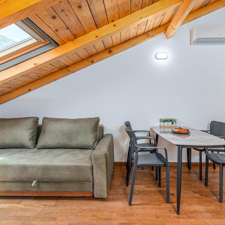 Adriatic Residence - Apartman sa 2 Spavaće Sobe i Balkonom - 15