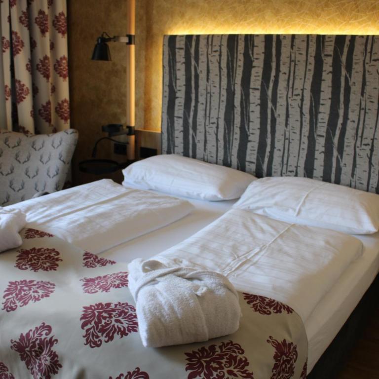 Panorama Hotel Turracher Höhe - Budget Doppelzimmer - 3