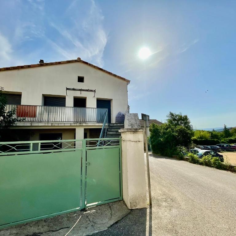 Charmant T2, centre village - Maison 1 Chambre - 8