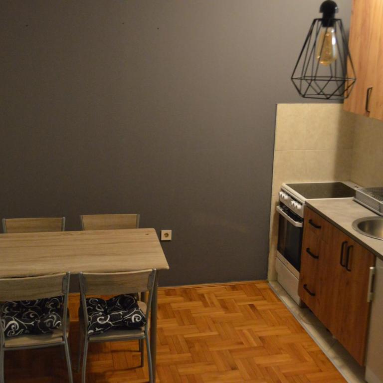 Laki Studio Apartman - Apartman sa 1 Spavaćom Sobom - 8