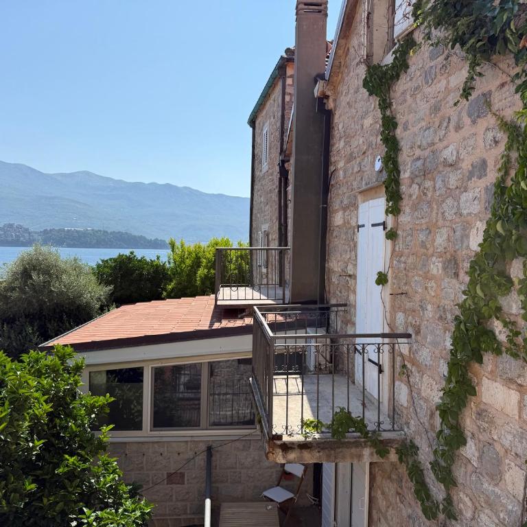 Private double room in the Old Town - Dvokrevetna Soba sa Bračnim Krevetom i Sopstvenim Kupatilom - 13