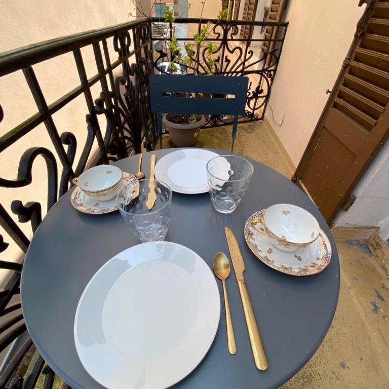 MYRABA - Hypercentre - Proche Thermes & Parcs - Appartement 1 Chambre - 11