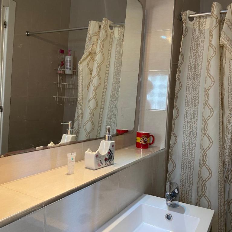 Tu Refugio en la Costa del Sol, Playa y Centro a un Paso - Casa de 2 dormitorios - 11