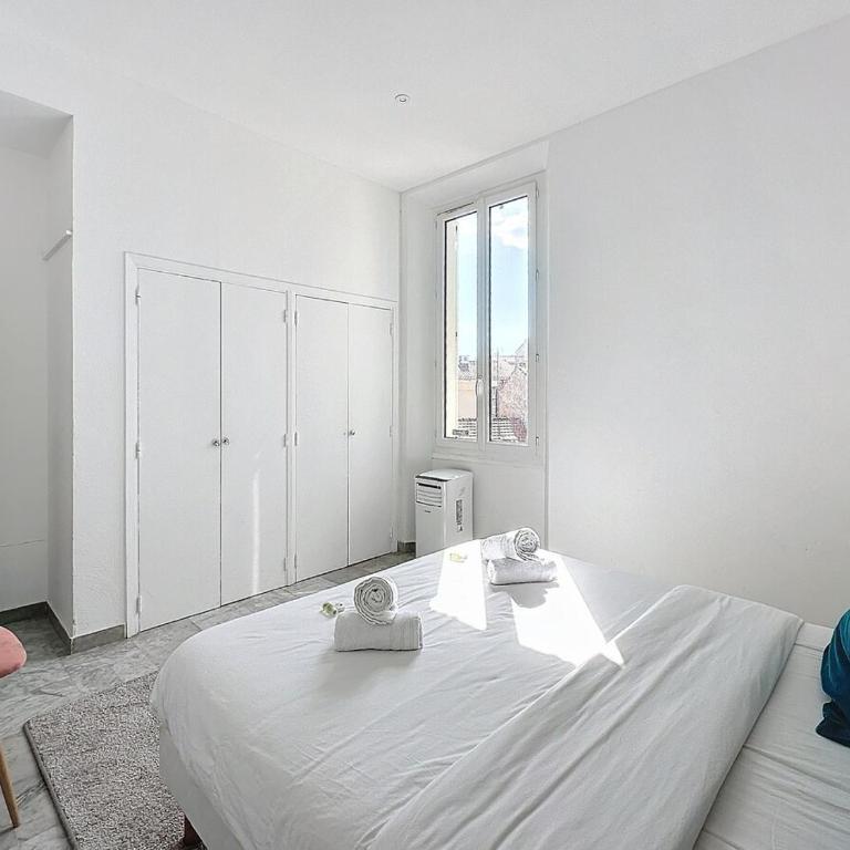 60 m2 private parking, 600 m Palace & beaches - Appartement 1 Chambre - 16