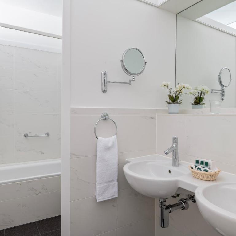 Grand Hotel Europe - Doppelzimmer mit Seeblick - 1