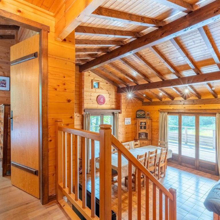 Proche de la Clusaz, Grand Chalet Familial, Ski & Nature - Chalet - 13