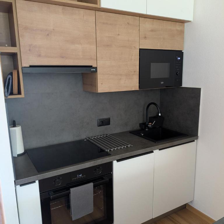TOP KaVi apartments #7, Pool, Sauna und Fitness FREE, 2-Zimmer - Appartamento con 1 Camera da Letto, Balcone e Vista Montagna - 11