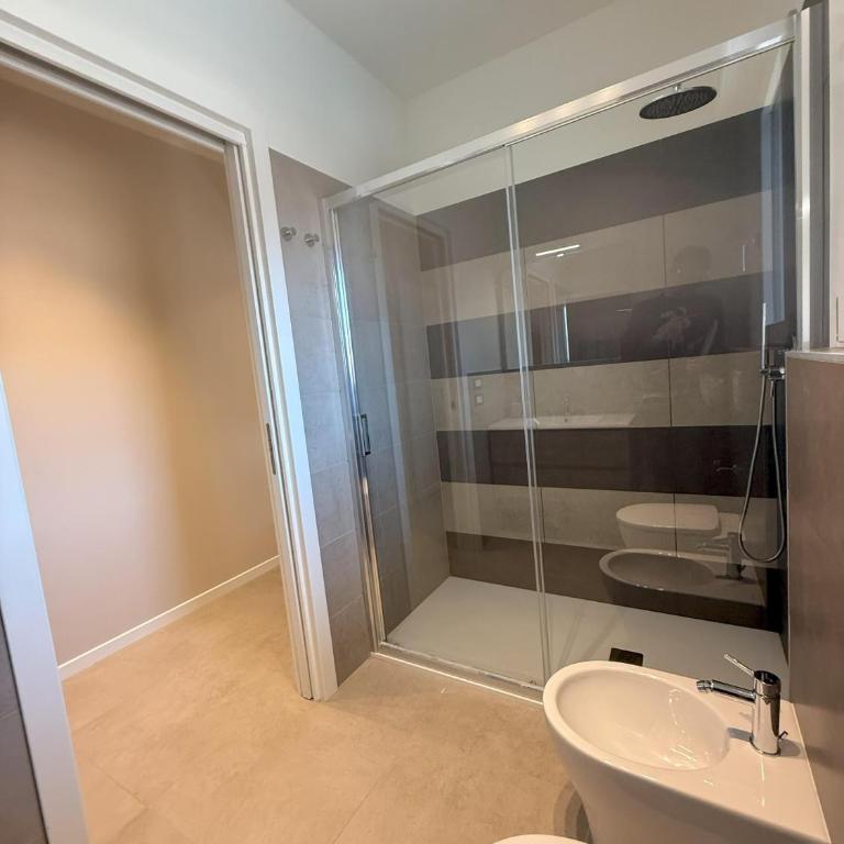 Villa d'Annunzio - One-Bedroom Apartment - 16