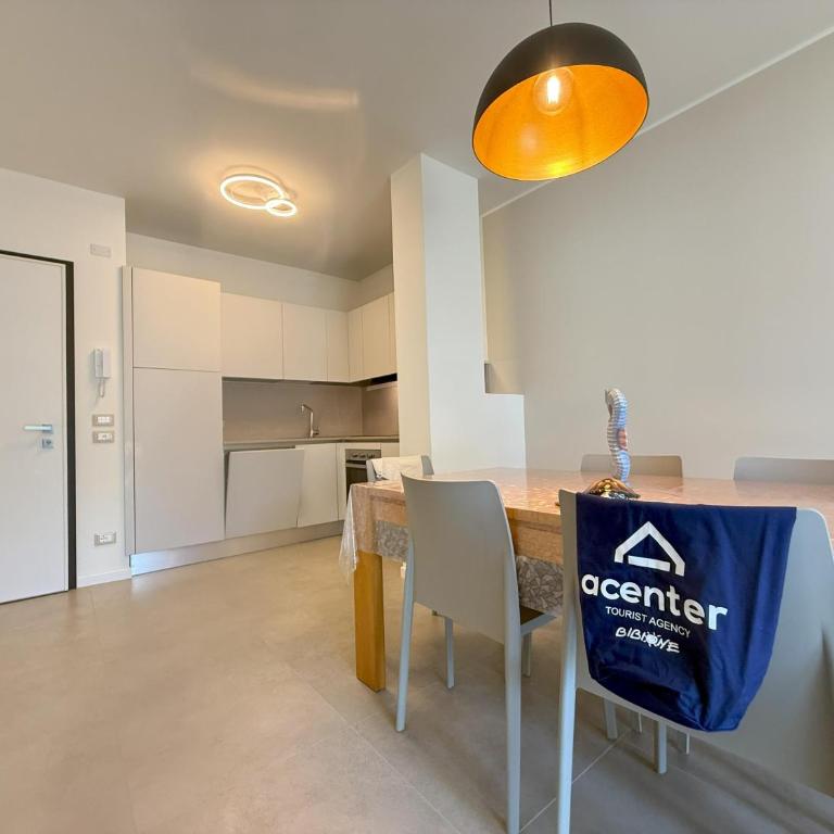 Villa d'Annunzio - Two-Bedroom Apartment with Balcony - 6