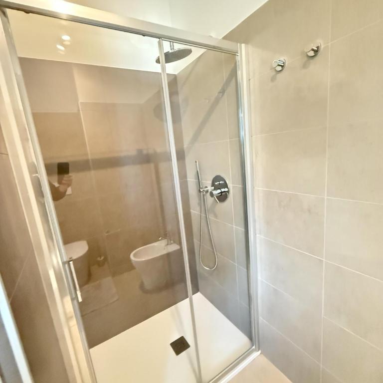 Villa d'Annunzio - Two-Bedroom Apartment with Balcony - 23