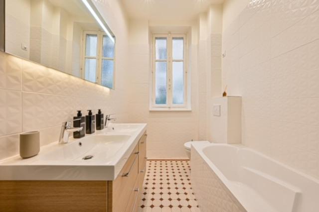 Elegant appartement 3 chambres, 3 salles de bain- Double séjour- Paris 16e- Calme et standing - Apartamento de 3 dormitorios - 28