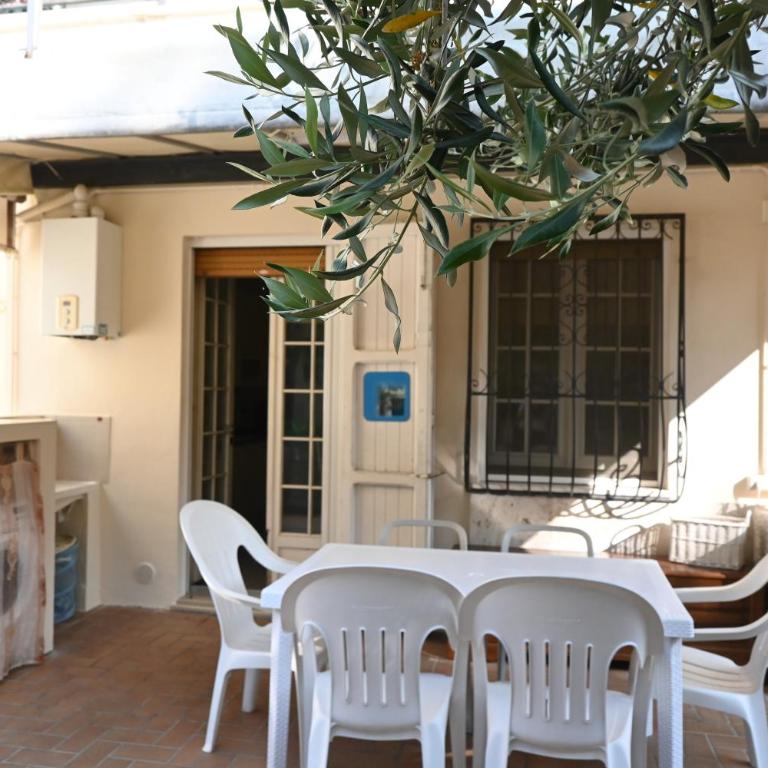 S353 - Sirolo, ampio quadrilocale accessoriato con giardino - Three-Bedroom Apartment - 6