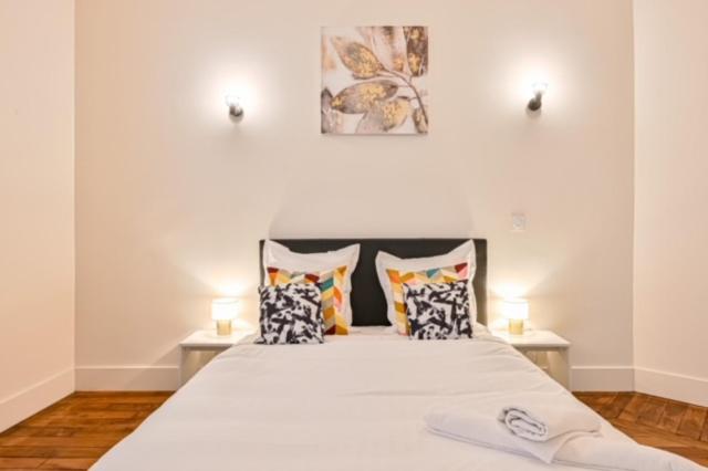 Elegant appartement 3 chambres, 3 salles de bain- Double séjour- Paris 16e- Calme et standing - Apartamento de 3 dormitorios - 37