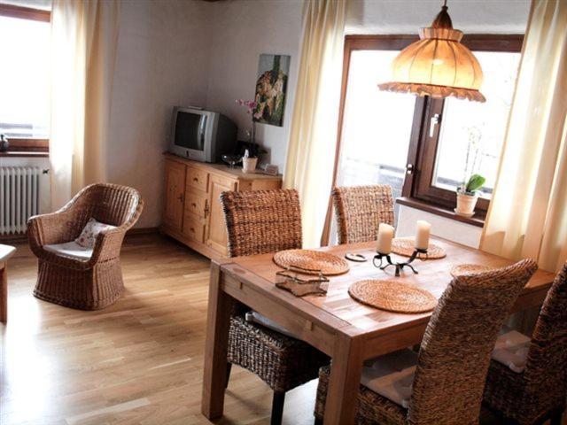 Landhaus Loipe - Apartment mit Blick auf die Berge - 12