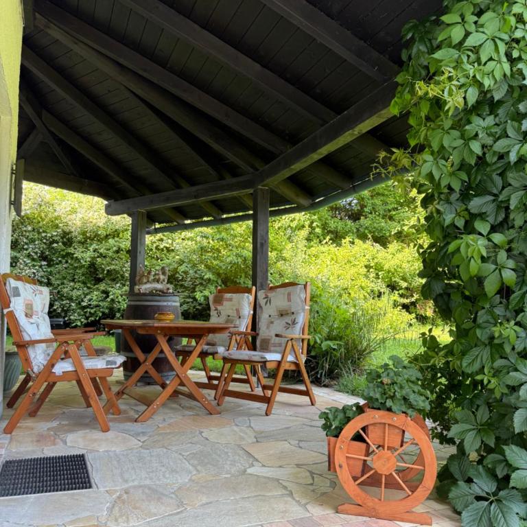 Die Landhausvilla in Unterach am Attersee - Villa - 85