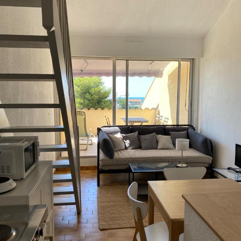 studio à 400m de la plage de la Corniche - Apartment mit 1 Schlafzimmer - 1