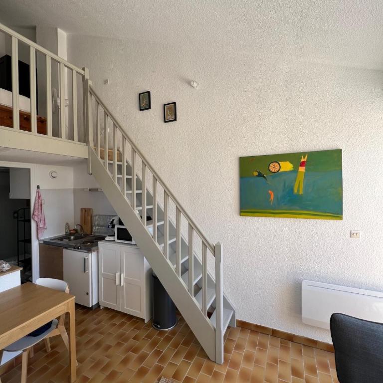 studio à 400m de la plage de la Corniche - Apartment mit 1 Schlafzimmer - 2
