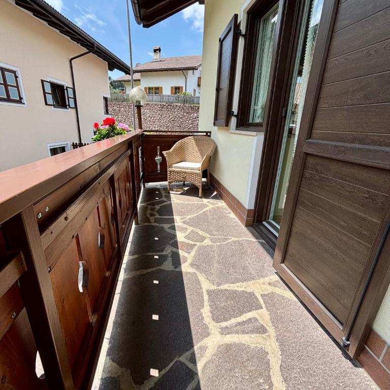 Residence Linde - Ferienwohnungen & Apartments - One-Bedroom Apartment with Balcony - 8