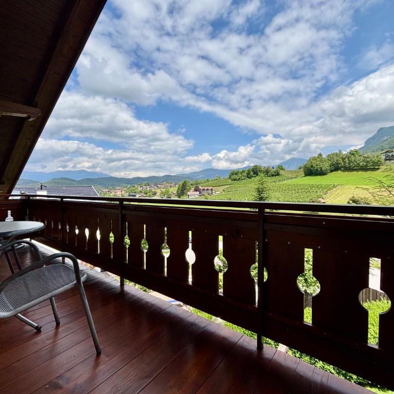 Residence Linde - Ferienwohnungen & Apartments - Two-Bedroom Apartment with Balcony - 7