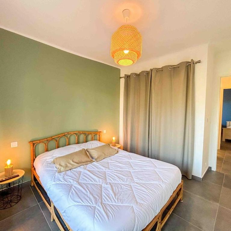 T3 Sanary avec garage proche centre ville - Apartment mit 2 Schlafzimmern - 18