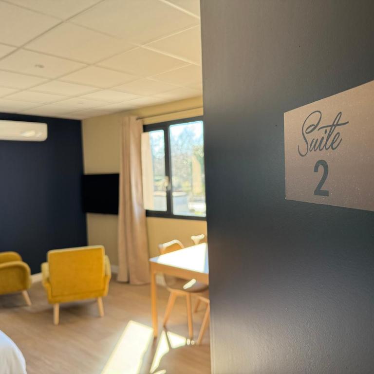 Suite du Spa 2 - Parking Privé Gratuit - Appartement 2 Chambres - 2