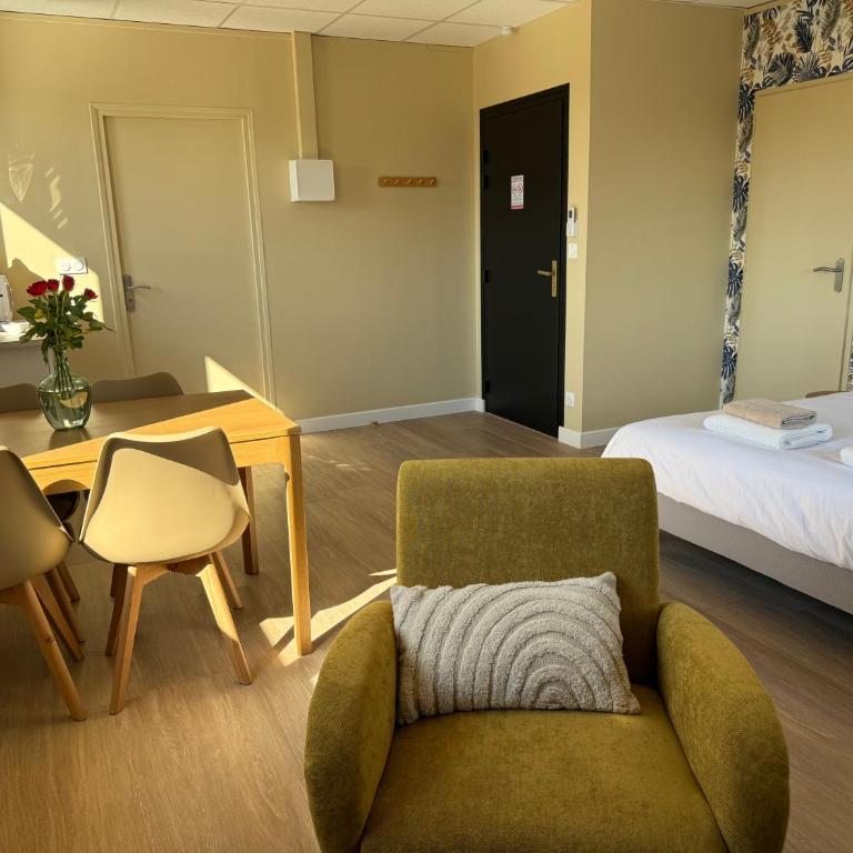 Suite du Spa 2 - Parking Privé Gratuit - Appartement 2 Chambres - 6