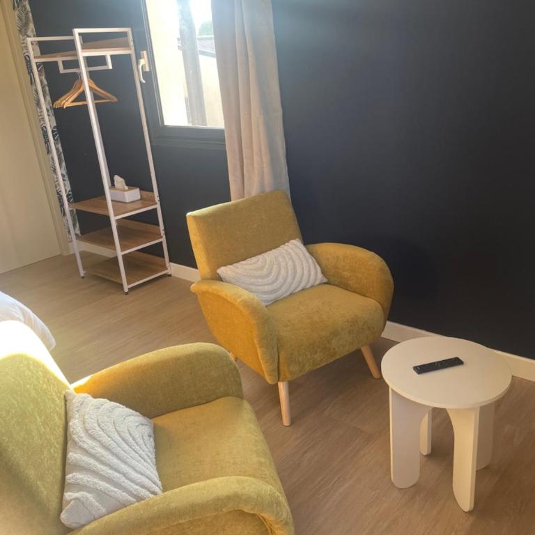 Suite du Spa 2 - Parking Privé Gratuit - Appartement 2 Chambres - 5