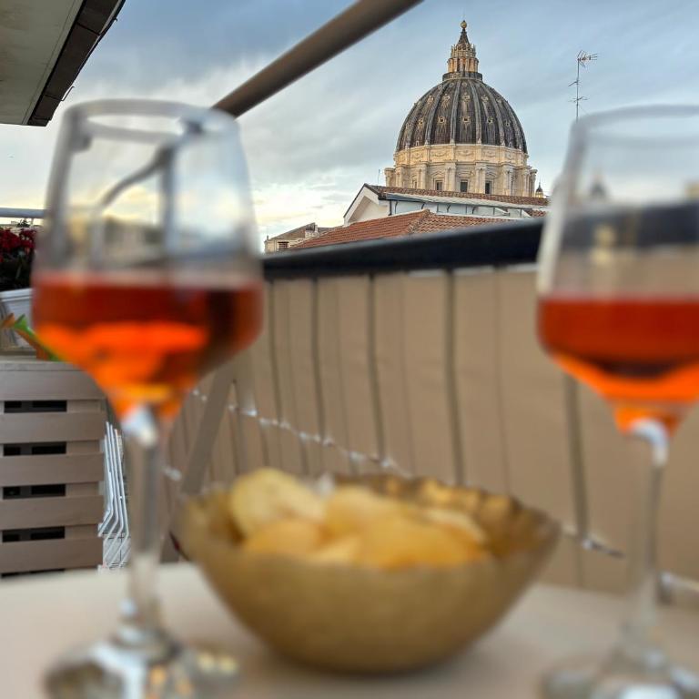 Saint Peter's Sunset View Luxury Apartment - Two-Bedroom Apartment - 11