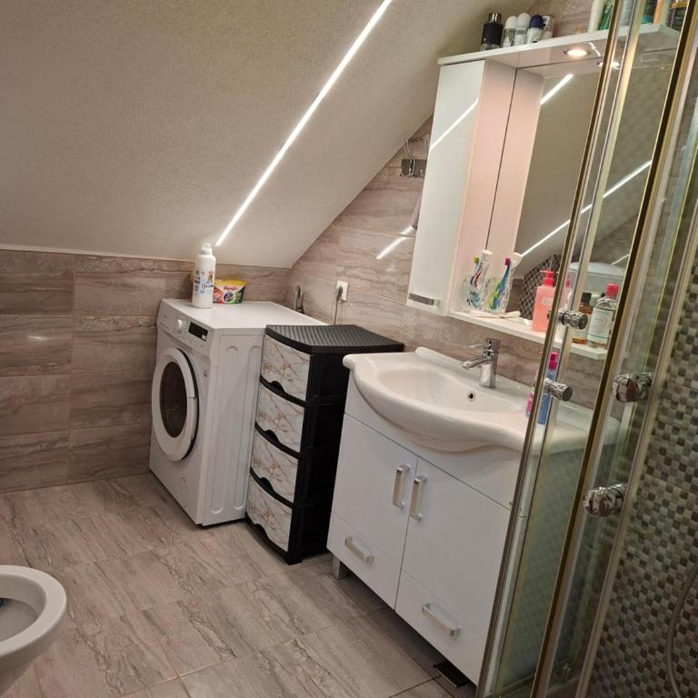 Zlatište - Apartman sa 2 Spavaće Sobe - 6