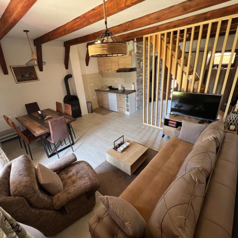 Warm home 1 Zabljak - Two-Bedroom Chalet - 21