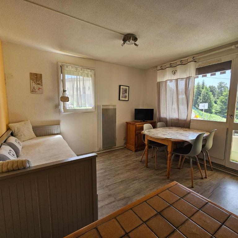 Font-Romeu Studio Cabine RDC avec Balcon ensoleillé & Garage privé - Studio avec Balcon - 3