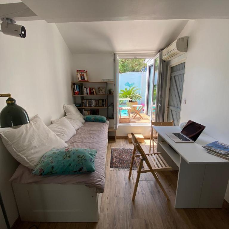 Chambre Hyères près gare et mer - Chambre Double ou Lits Jumeaux - 3