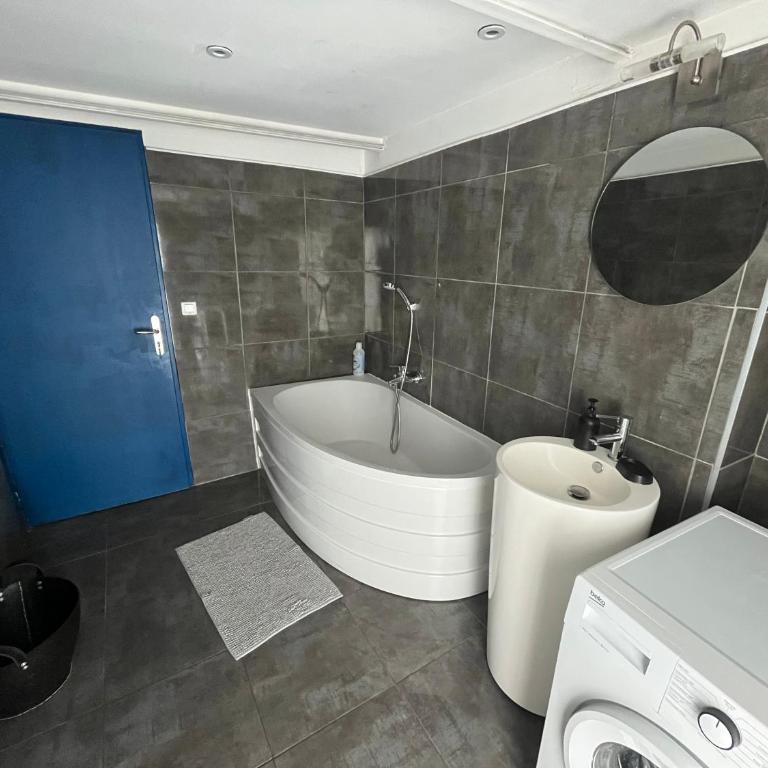 La Suite Pitot - 50m de Arc de Triomphe - Appartement 2 Chambres - 8